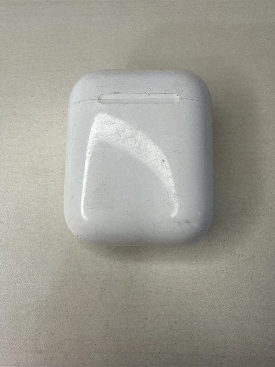 Apple AirPods 1st Generation Double Earpieces Cell Phone Headsets
