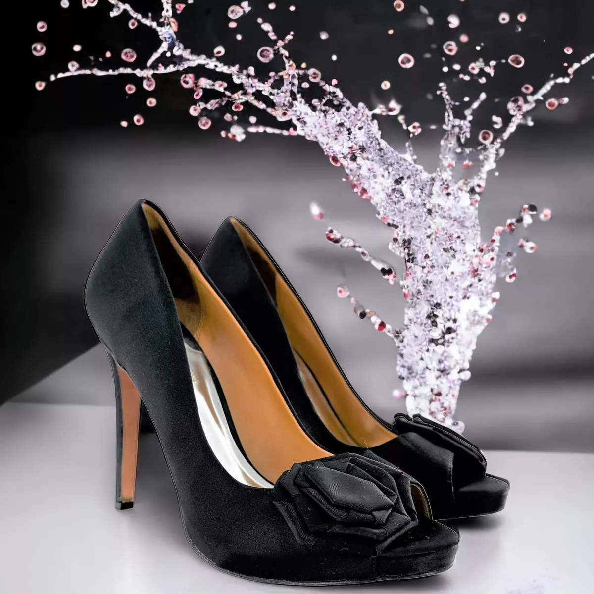 Badgley mischka sales black pumps