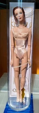 Tonner 16" Tyler Wentworth Doll TW0302 Ready To Wear Career redhead NRFB