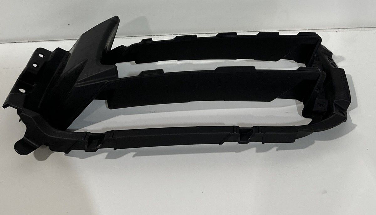 2017-2019 Porsche Panamera Front Bumper Cover Support Rail RH