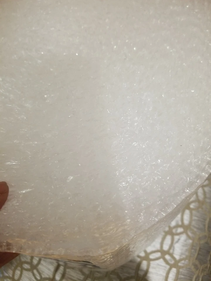 3/16 in. x 12 in. x 100 ft. Clear Perforated Bubble Cushion Wrap - Image 3 of 4