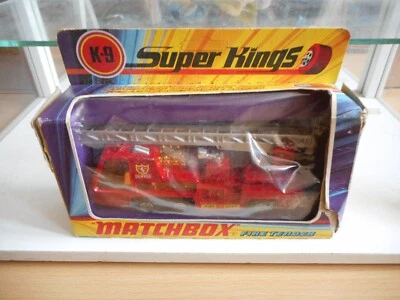 Matchbox Super Kings K-9 Fire Tender en rouge dans sa boîte - Photo 1/2