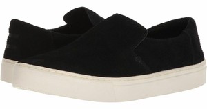 toms lomas slip on