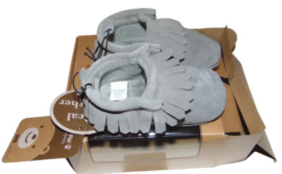 ~NWB Baby Girls BEARPAW Moccasins/Leather Shoes! Size 6-12 Months Super Cute:)~