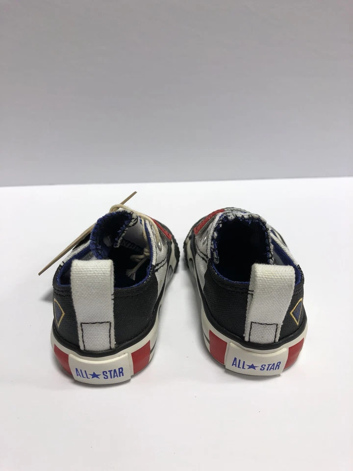 Zapatilla sin cordones Converse Lo Top talla 2 M niño pequeño Foto 4 de 4