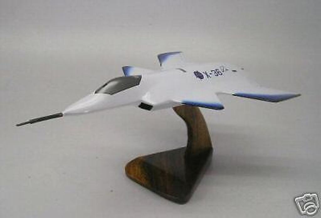 X-36 Tailless Fighter NASA X36 Airplane Desk Wood Model Big New | eBay