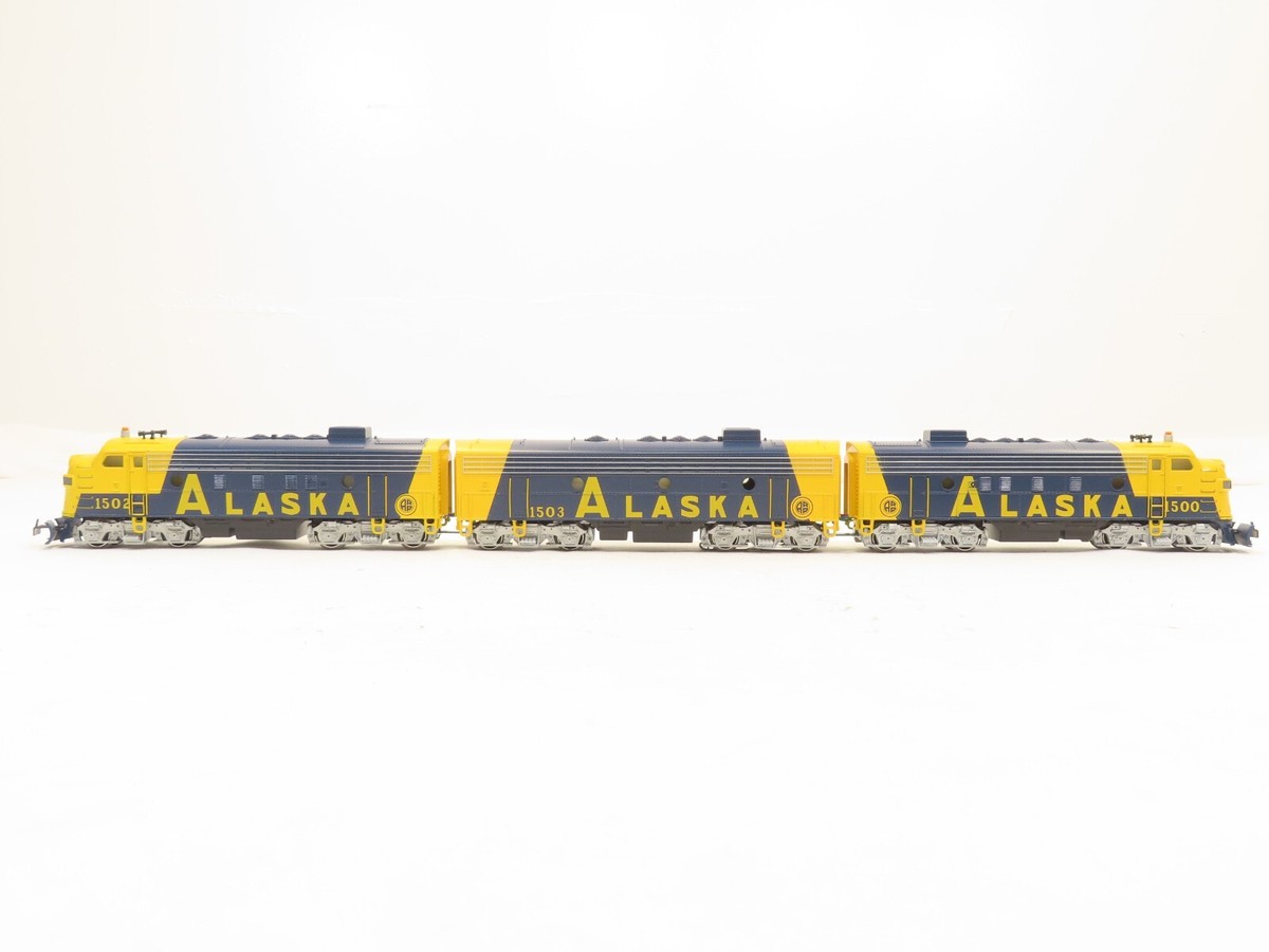 Marklin 3462 HO Alaska Railroad GM EMD F7 Diesel Locomotive Marklin 3462 HO Alaska Railroad GM EMD F7 Diesel Locomotive