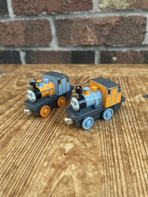 Take Along n Play Thomas The Tank & Friends Train - DASH & BASH - POSTRABATTE