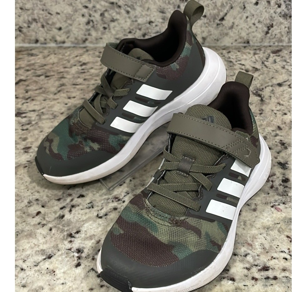 Adidas Kids 13K Cloudfoam Camouflage Running Shoes Sneakers White Stripes Adidas Kids 13K Cloudfoam Camouflage Running Shoes Sneakers White Stripes