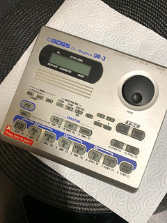 Boss DR 3 Dr. Rhythm Digital Programmable Drum Machine Owner’s Manual