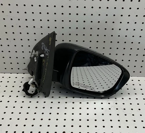 2022-2024 Nissan Frontier Mirror Right