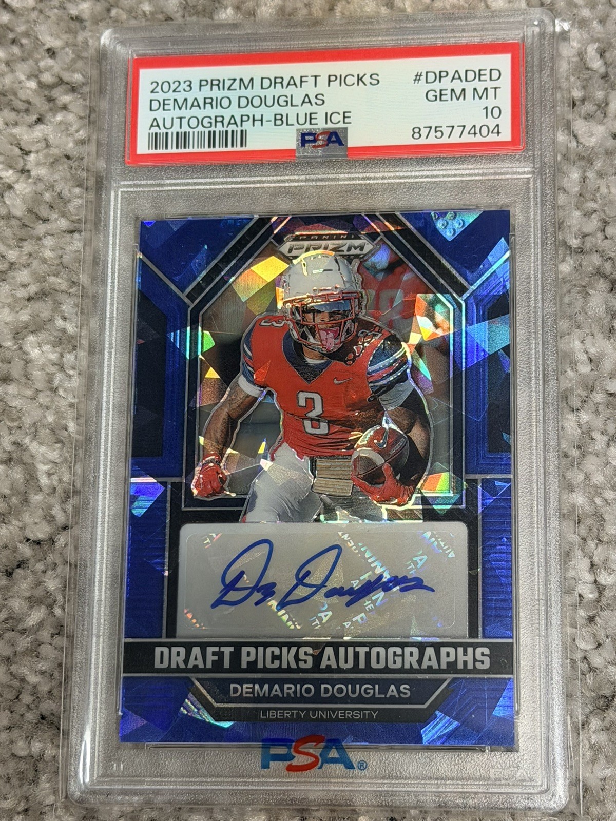 2023 Panini Prizm Draft Demario Douglas Rookie Blue Ice Auto /75 PSA 10 Patriots