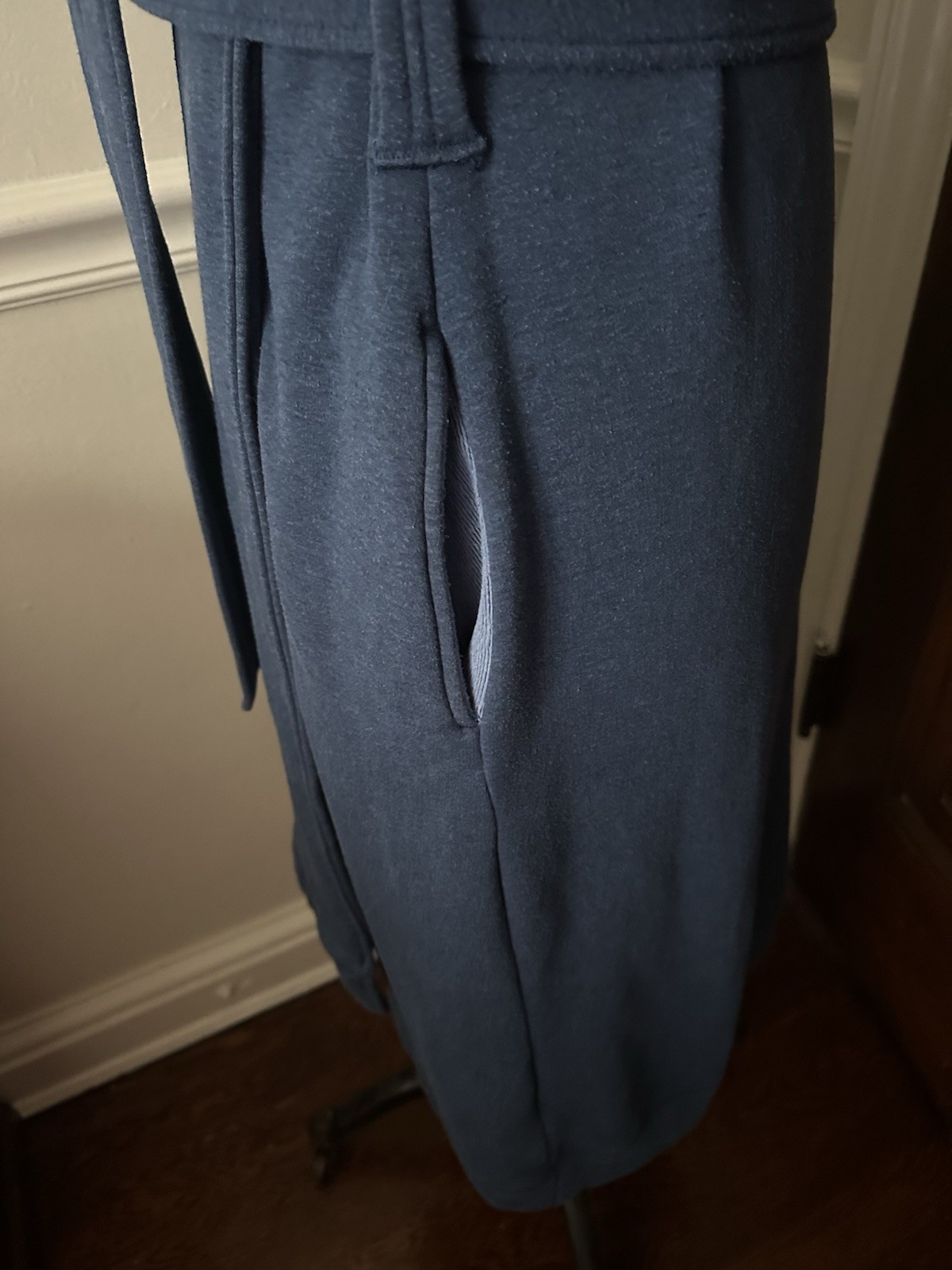 UGG Duffield Solid Blue Robe Thick Plush Luxurious Shawl Collar Robe Size Medium image 7
