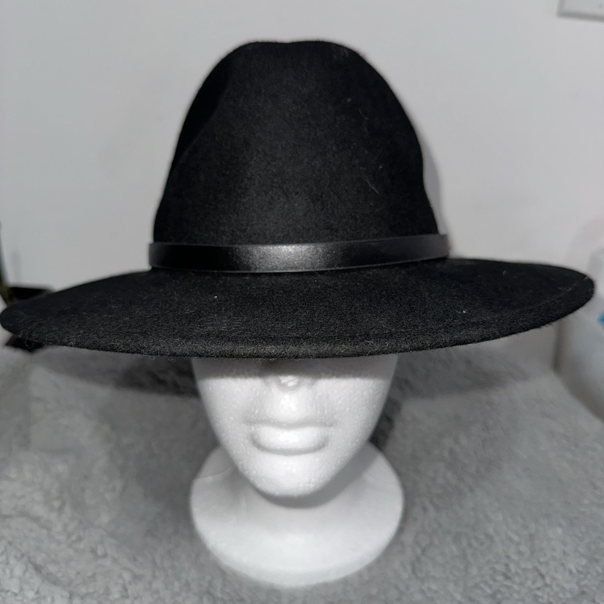 Free People Wythe Leather Band Felt Hat NWT Free People Wythe Leather Band Felt Hat | Mercari main image 2