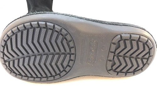 New Crocs Berryessa Boots Black Leather Suede Suede Women Boots Sz 4 - Picture 9 of 10