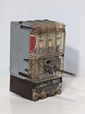 Moeller NZM6b-63 ZM6A-30-NA Circuit Breaker, 3p, 60a, 600vac, 50a Trip Unit