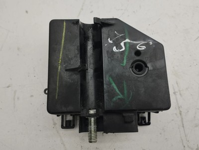 Mercedes-Benz ML W164 2006 Diesel Sicherung des Batterierelais 140kW AMD122510