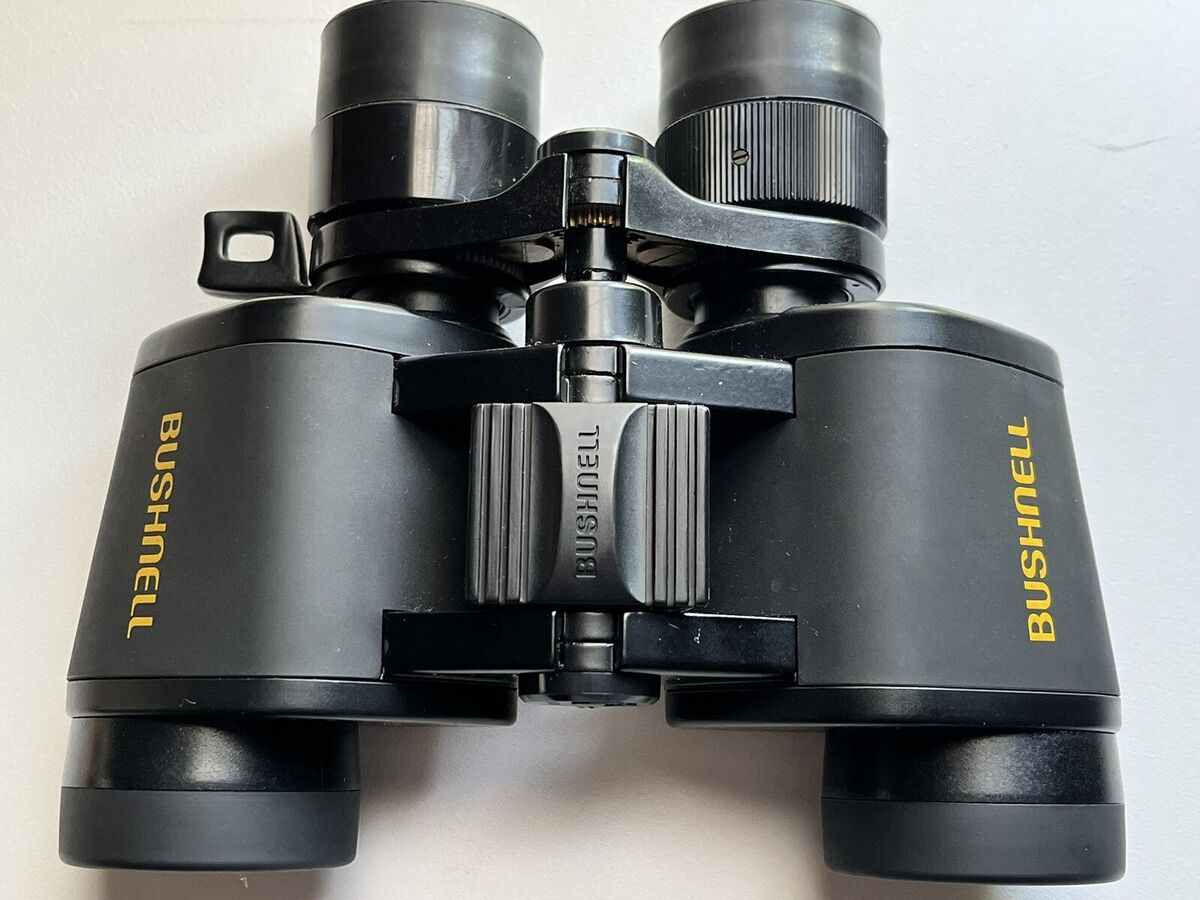 Vtg Bushnell 7-15x35 Binoculars 13-7016 w/Case, No Lens Vtg Bushnell 7-15x35 Binoculars 13-7016 w/Case, No Lens