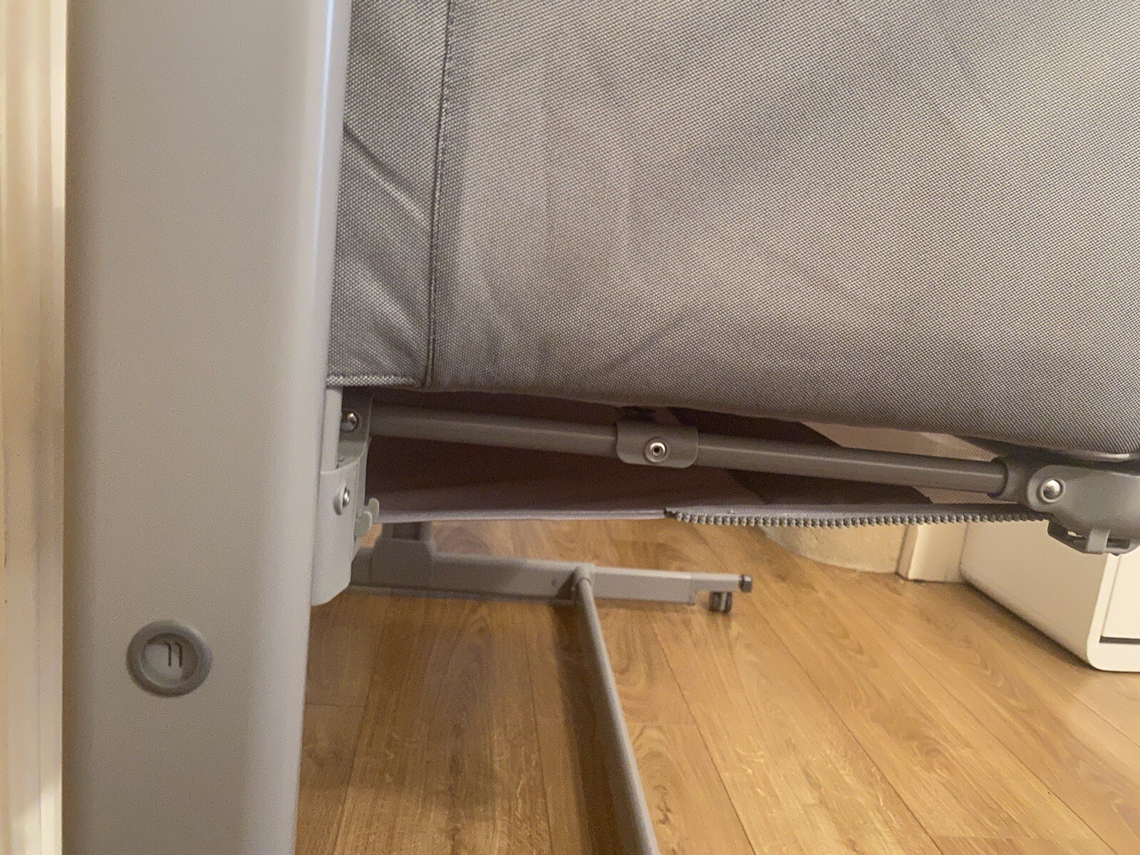 Chicco Next2Me Side Sleeping Magic Crib Cool Grey 8058664110803 eBay