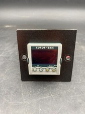 EUROTHERM 3216 3216I/AL/VH/RRXX/X/2XL/S/FRA/FRA Temperature Controller