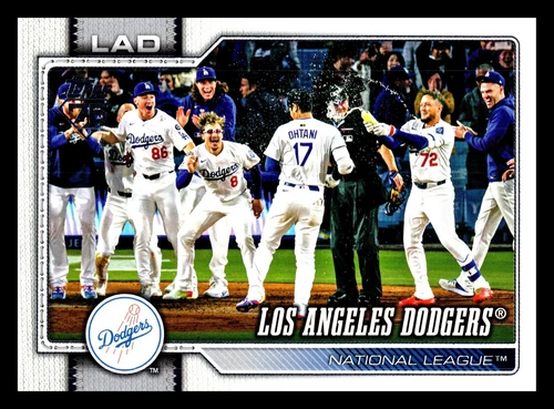 2026 Topps #256 Los Angeles Dodgers Team Card Shohei Ohtani