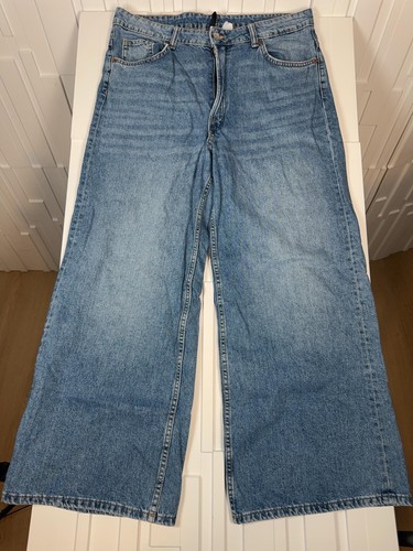 DIVIDED H&M Jeans Womens 12 Blue High Rise Wide Leg Relaxed Wash Denim 34x27.5