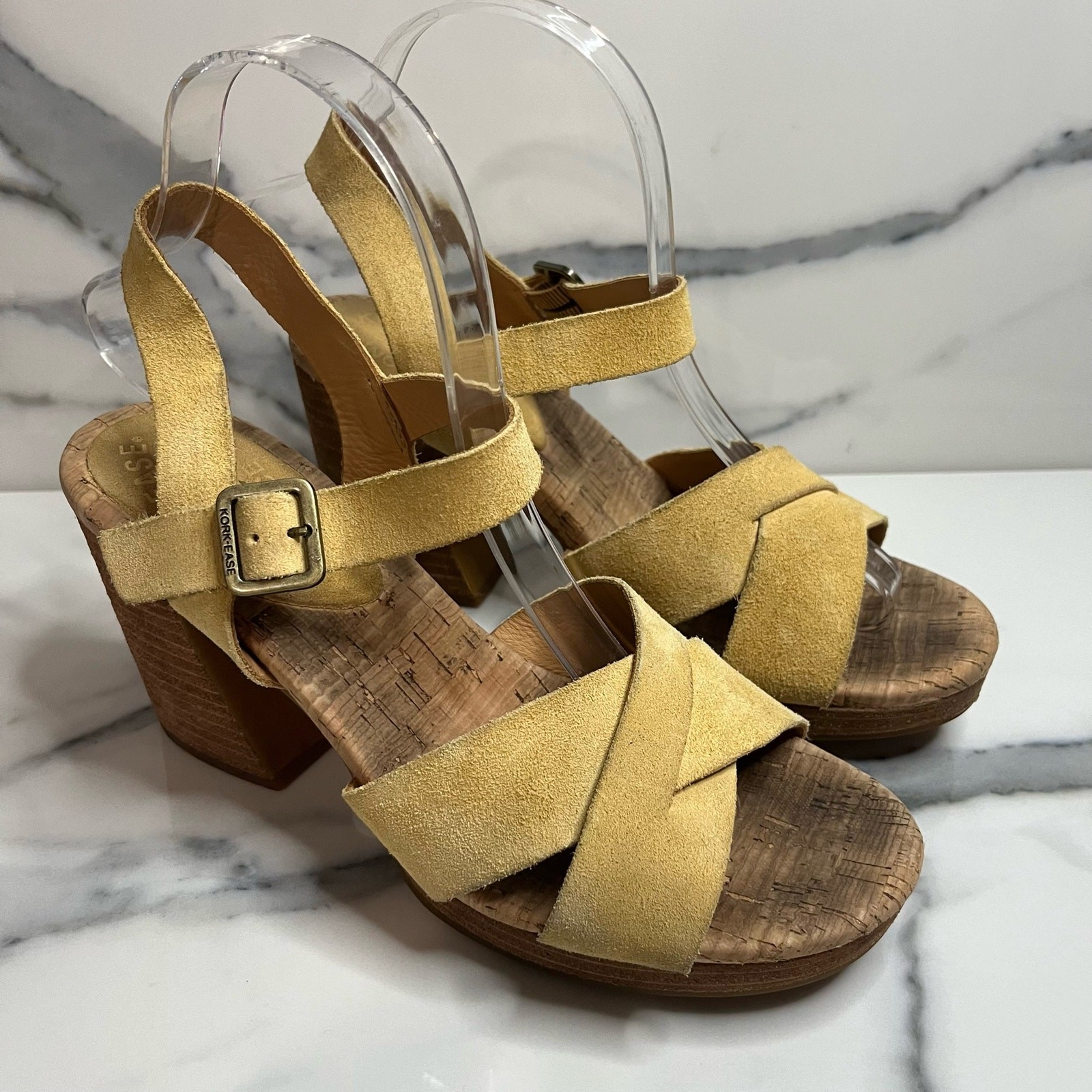 APL Kork Ease Sandali donna gialli scamosciati suola sughero plateau ave 2.0 taglia 8