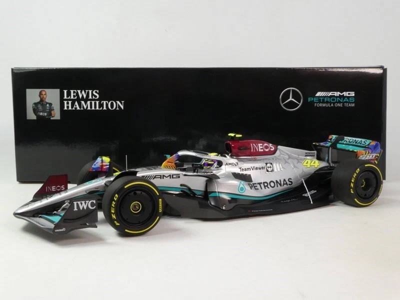 Minichamps Mercedes AMG W13 #44 Lewis Hamilton Miami GP 2022 1/18 110220544