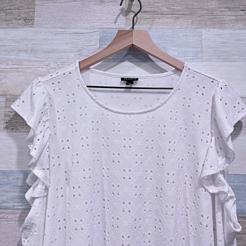 TORRID Eyelet Jersey Crew Neck Ruffle Top White Lined Casual Womens Plus Size 4X - Picture 3 of 9