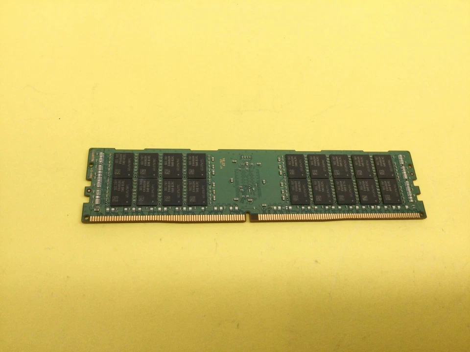 M393A4K40BB1-CRC SAMSUNG 32GB (1X32GB) 2RX4 PC4-2400T DDR4 Server Memory - Image 3 of 4