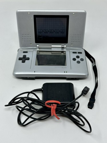 Nintendo DS Original NTR-001 Silver With Charger Tested Read Description - Bild 3 von 11