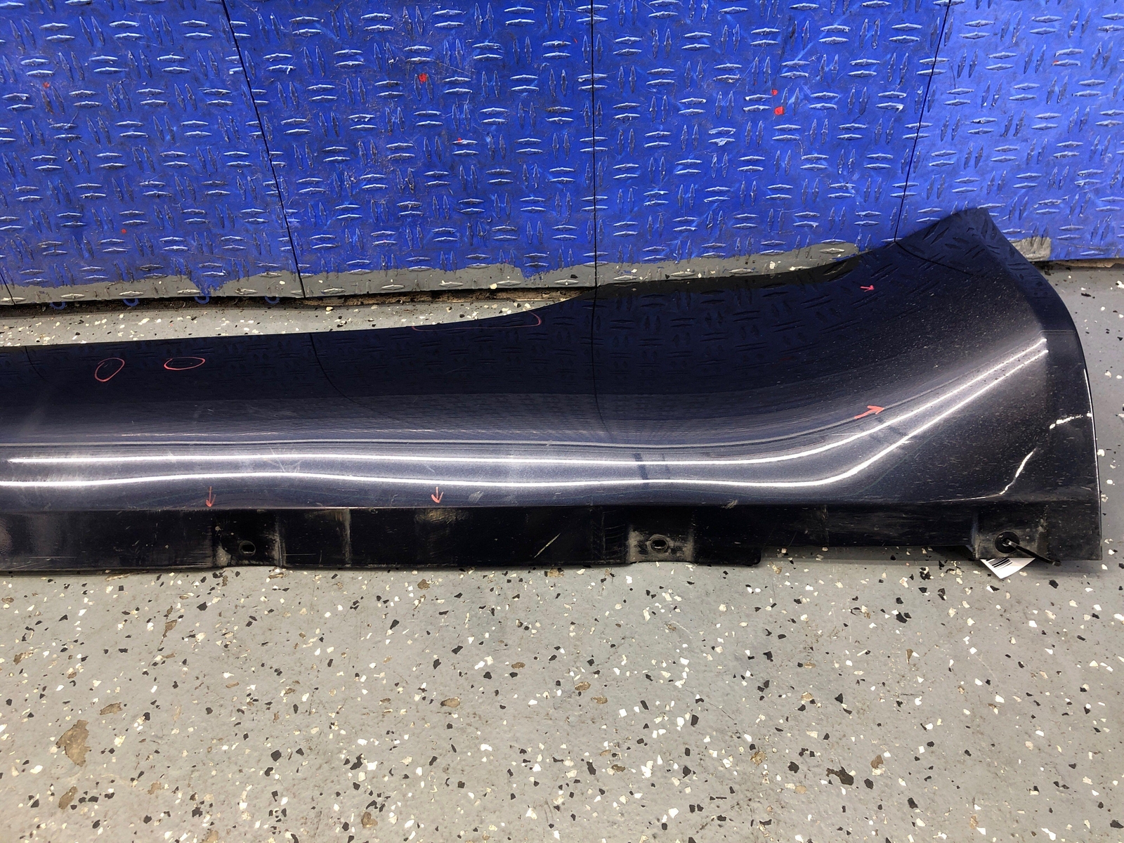 2006-2018 ASTON MARTIN VANTAGE V8 LEFT SIDE SKIRT ROCKER MOULDING BLUE SAPPHIRE