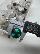 LARGE DIALIGHT WITH GREEN TREFOIL SHUTTER LENSE AND BAYONET BASE