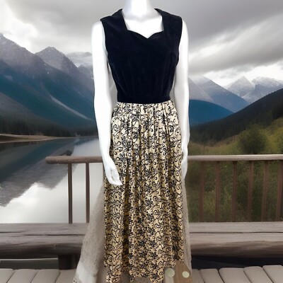 60's style evening dresses Wrenley Sequin Beaded Formal Dress main image 1