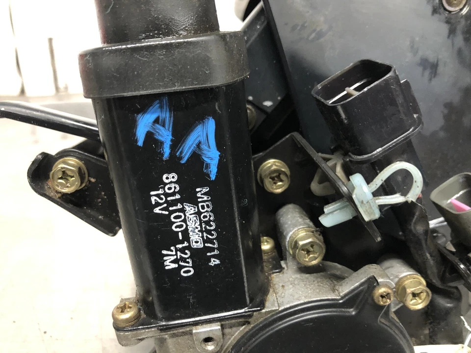 Dodge Stealth R/T 1991 1992 1993 pasajero derecho faros eléctricos emergentes motor fabricante original Foto 3 de 4