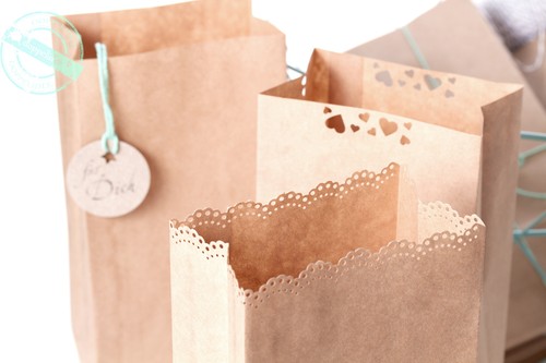 10 Geschenktüten Papiertüten mit Herzchen Tüten Papier Kraftpapier Bodenbeutel - Bild 3 von 7
