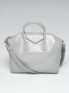 givenchy medium antigona bag