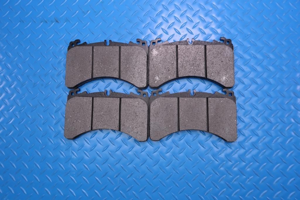 Aston Martin Dbx front brake pads and rotors TopEuro #12507