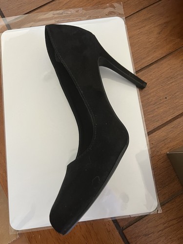 Lauren Conrad, New Black Faux Suede 4” Heels - Size: 8.5- New - Picture 5 of 10