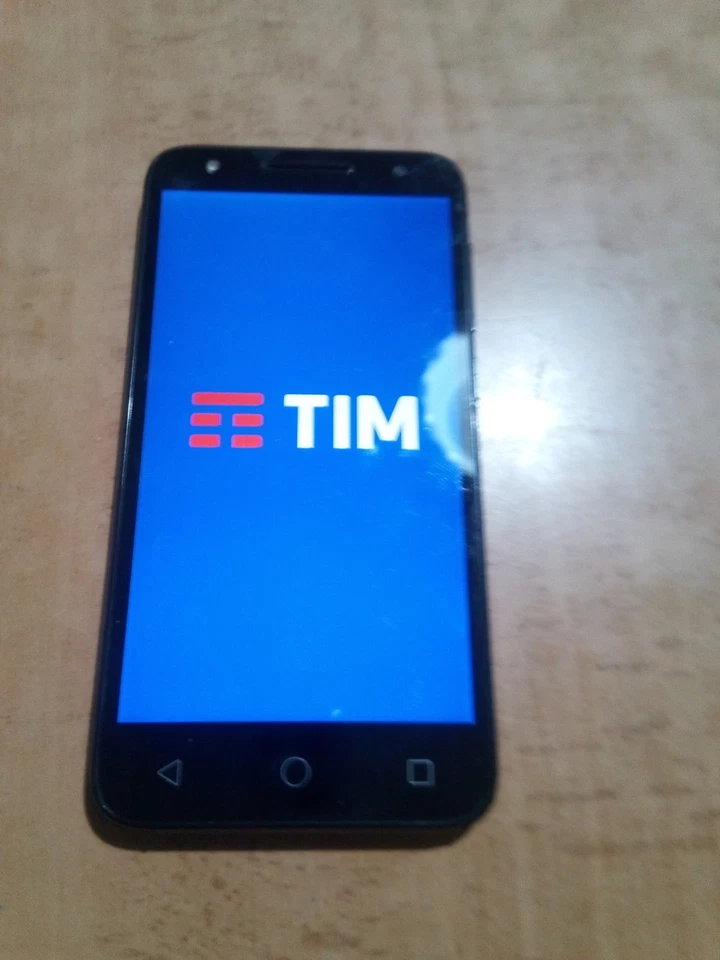 SMARTPHONE  TIM SMART HD - Immagine 2 di 4
