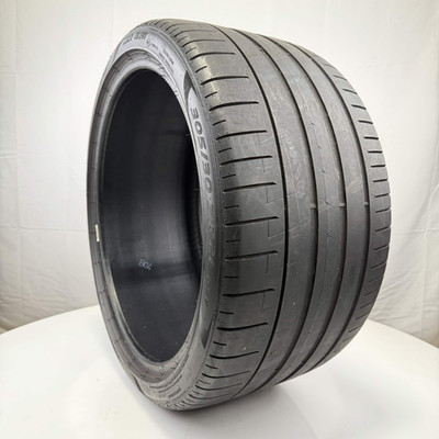 Used 305/30ZR21 Pirelli P Zero PZ4 NF0 Elect 104Y 5.5/32 (DOT 22)