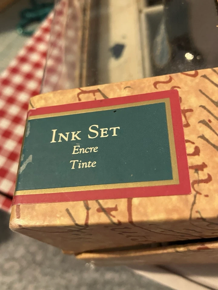 Vintage Authentic Models Palette for Pens Glass Pens & Ink Set MG085 New In Box - Image 4 of 4