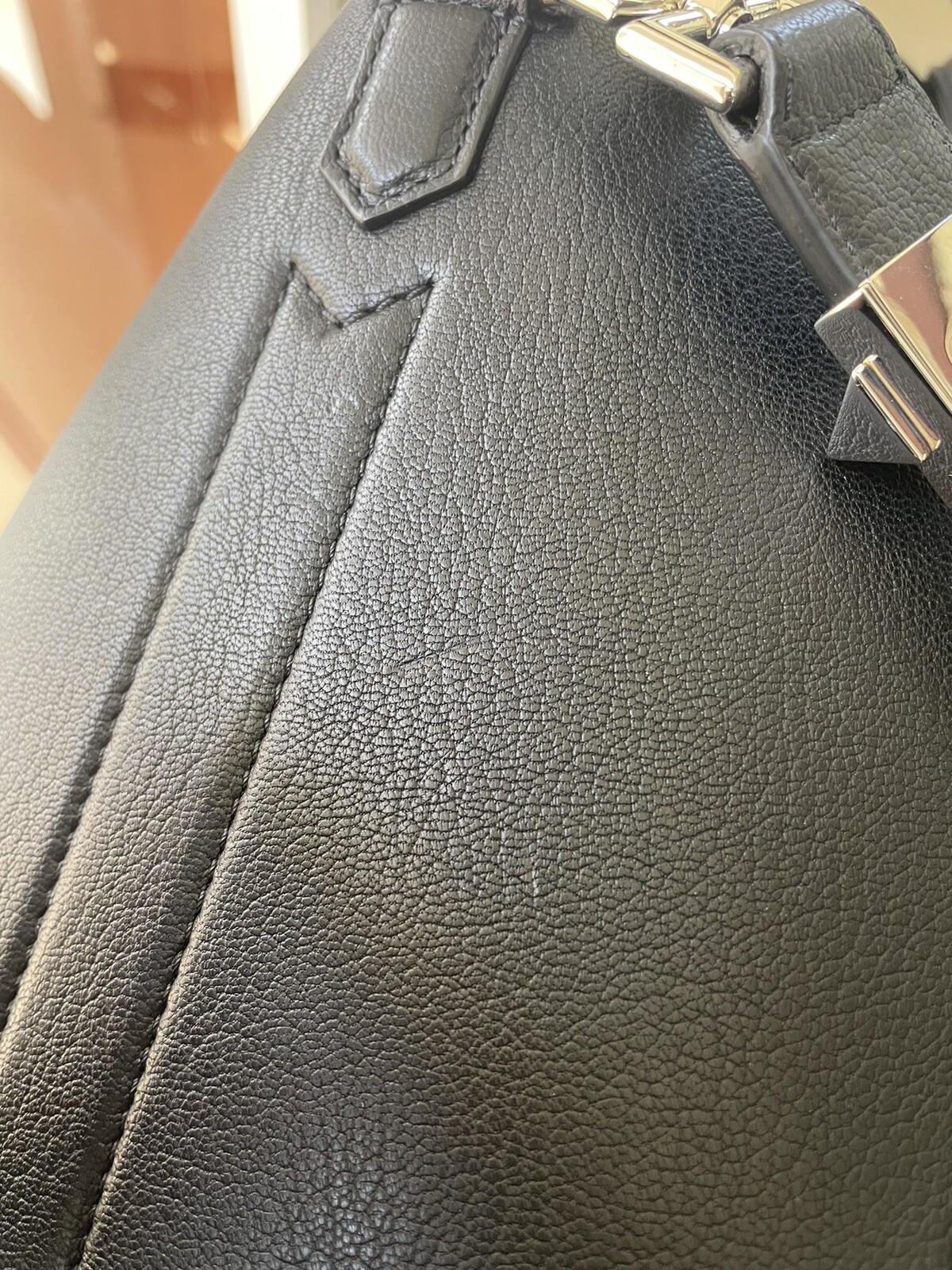 Givenchy Medium Black Grained Leather - image 6