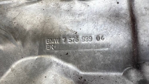2009-2015 BMW 750LI F02 FRONT RIGHT TURBOCHARGER UPPER HEAT SHIELD PLATE OEM - Bild 8 von 8