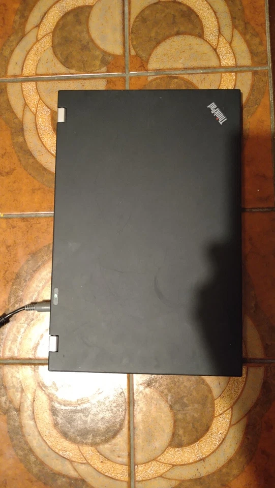 Lenovo ThinkPad W510 15.6" - CORE I7 Windows 10 Pro 12G RAM - Image 4 of 4
