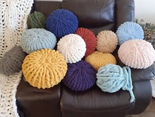 Chunky Knit Handmade Decorative Pillow Super Soft Throw Pillow Round Pillow