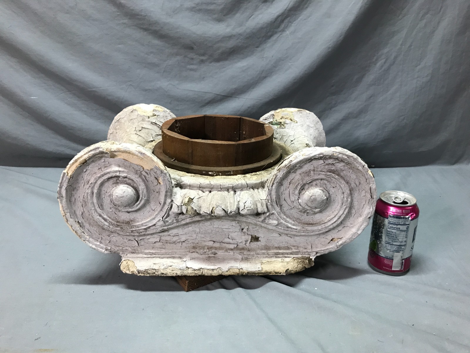 1 Antique VTG Neoclassical Plaster Column Capital Architectural Salvage 1391-25B