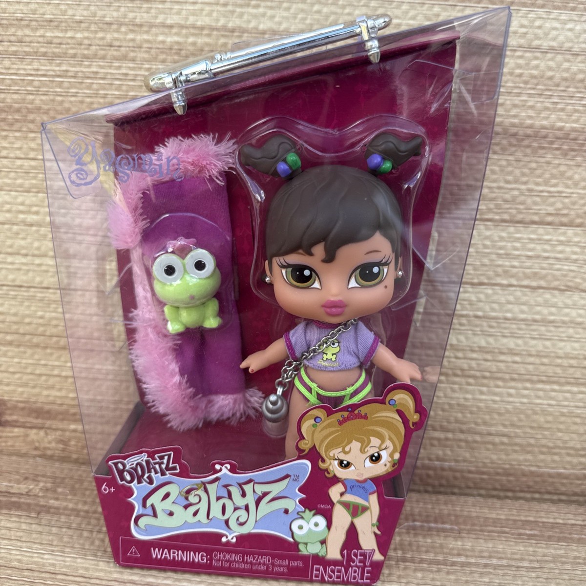 BRATZ Babyz YASMIN Icon Pretty Princess Green FROG Fashion Doll