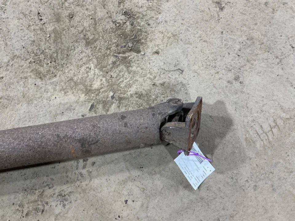 Rear Drive Shaft 158" Wb Manual 6 Speed Fits 03-07 FORD F350SD PICKUP 850175 Foto 2 de 4