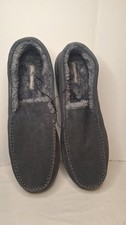 Eddie Bauer Loudon Men s 13 Gray Suede Memory Foam Faux Fur Cozy Slippers